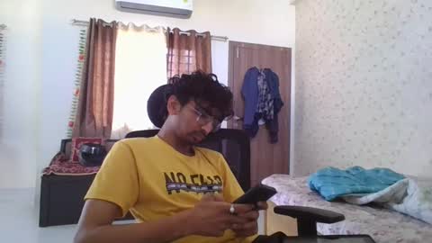 Mask Boy online show from October 2, 4:38 am