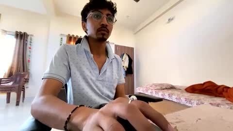 Mask Boy online show from March 2, 2:19 am