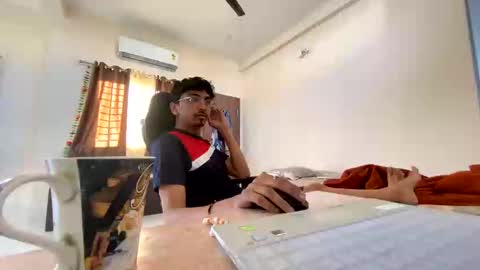 Mask Boy online show from March 9, 2:39 am