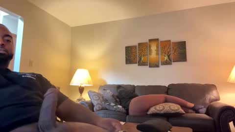 maskedcouple2314 online show from October 14, 6:59 pm