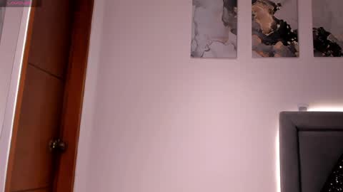 Mason Bennet online show from April 24, 9:50 pm