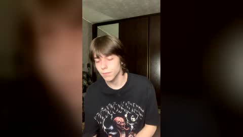 masonsilver_ online show from March 12, 1:24 am