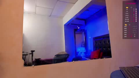 Snapshot of massagem_spa chatting on December 29, 2:31 pm Lucas online show from December 29, 2:31 pm