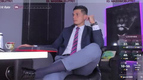 Snapshot of massimo_g chatting on December 13, 10:02 pm I am Massimo online show from December 13, 10:02 pm