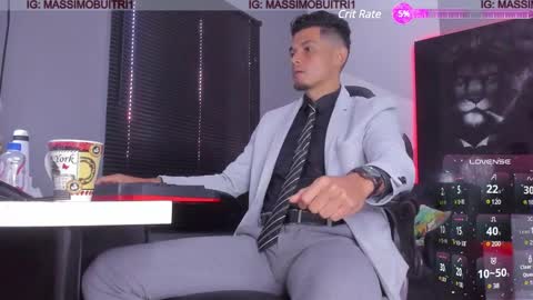 Snapshot of massimo_g chatting on January 29, 1:49 pm I am Massimo online show from January 29, 1:49 pm