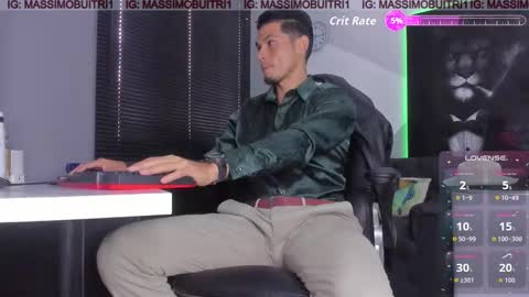 Snapshot of massimo_g chatting on October 13, 1:17 pm I am Massimo online show from October 13, 1:17 pm