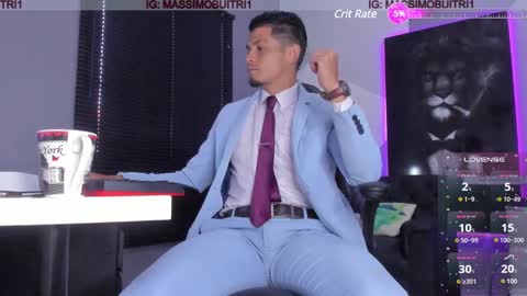 Snapshot of massimo_g chatting on January 2, 12:46 pm I am Massimo online show from January 2, 12:46 pm