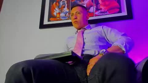 Snapshot of masster_ares chatting on September 17, 4:24 am masster_ares online show from September 17, 4:24 am