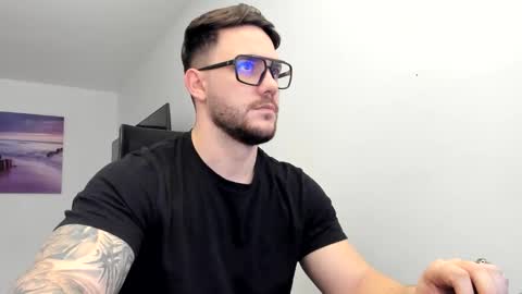 Alex online show from December 2, 7:11 am