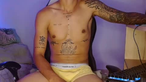 master_black777 online show from October 29, 10:34 pm