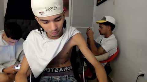 master_boy28 online show from April 23, 5:45 am