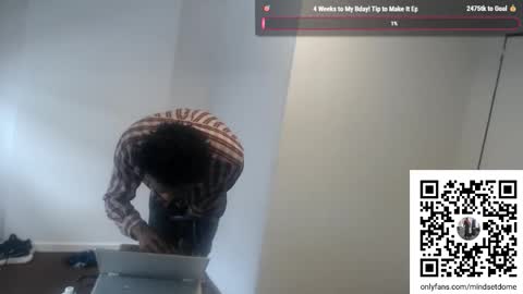 Snapshot of masterdomfuck chatting on October 6, 6:12 pm Masterdomfuck online show from October 6, 6:12 pm