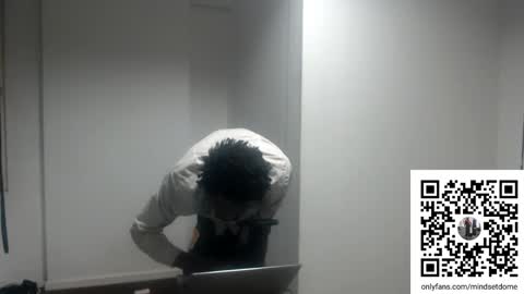 Snapshot of masterdomfuck chatting on September 14, 1:07 am Masterdomfuck online show from September 14, 1:07 am