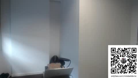 Snapshot of masterdomfuck chatting on September 10, 7:23 pm Masterdomfuck online show from September 10, 7:23 pm