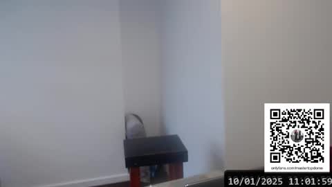 Snapshot of masterdomfuck chatting on January 10, 2:02 pm Masterdomfuck online show from January 10, 2:02 pm