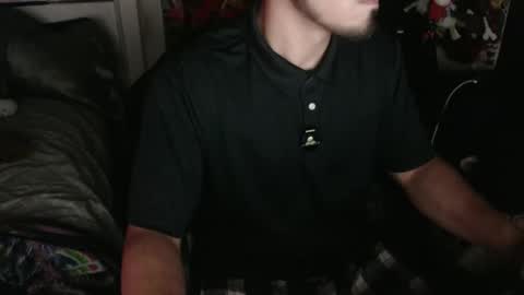 mastergoku945657 online show from May 25, 1:23 am