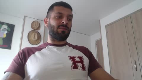   online show from December 28, 8:15 pm