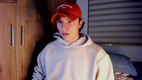 mastrangelo_x online show from March 19, 2:37 am