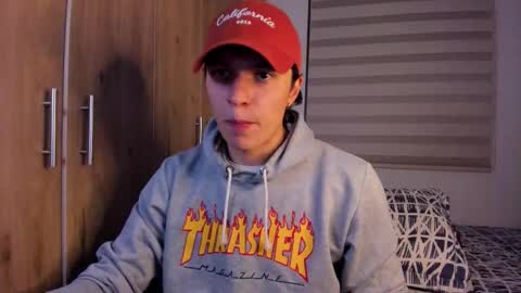 Snapshot of mastrangelo_x chatting on October 17, 3:54 am mastrangelo_x online show from October 17, 3:54 am