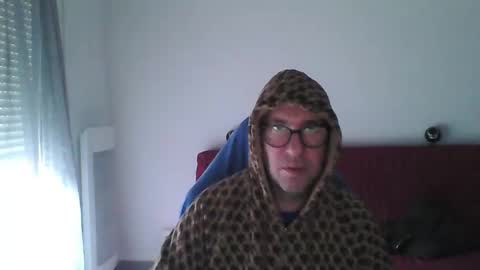 Snapshot of mat11efou chatting on October 5, 9:13 am mat11efou online show from October 5, 9:13 am