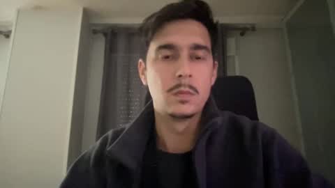 Aaron online show from February 10, 2:33 pm