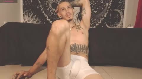 Snapshot of mateo60_ chatting on September 16, 6:42 pm Mateo online show from September 16, 6:42 pm