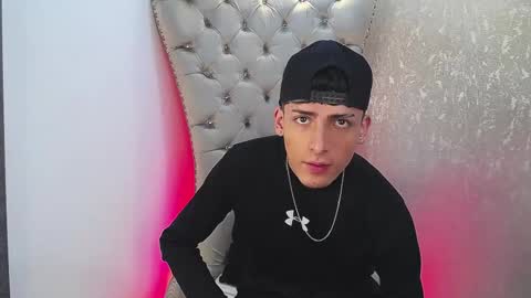 mateo mitchell online show from October 14, 4:52 am