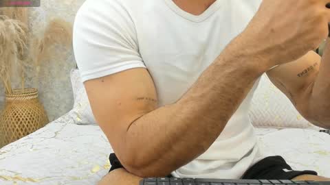 Mateo online show from December 3, 12:49 pm