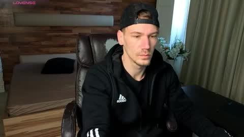 MateoBenjamin online show from March 1, 11:32 am