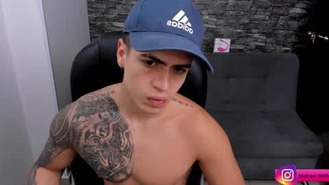 Snapshot of mathew_wolf4 chatting on December 16, 3:32 pm Mathew Independent model online show from December 16, 3:32 pm