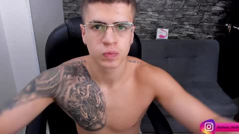 Snapshot of mathew_wolf4 chatting on December 26, 4:25 pm Mathew Independent model online show from December 26, 4:25 pm