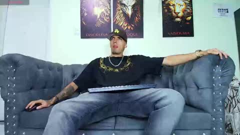 Snapshot of matias_costa chatting on March 2, 9:52 pm MATIAS COSTA online show from March 2, 9:52 pm