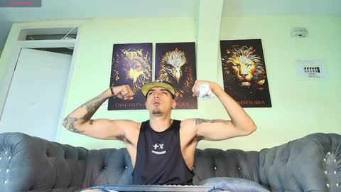 Snapshot of matias_costa chatting on February 6, 3:59 am MATIAS COSTA online show from February 6, 3:59 am