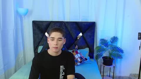 Snapshot of matiii18 chatting on September 9, 2:16 pm Mati online show from September 9, 2:16 pm