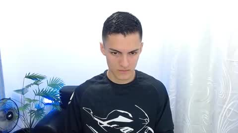 Snapshot of matiius18 chatting on September 9, 1:54 pm Matias online show from September 9, 1:54 pm