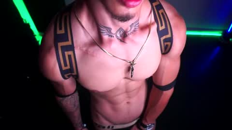 Snapshot of matiusdf chatting on January 31, 3:44 pm matius online show from January 31, 3:44 pm