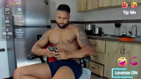 matt rodriguez92 online show from January 14, 7:06 pm