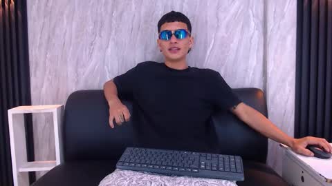 Matt Ruso online show from September 18, 11:07 pm