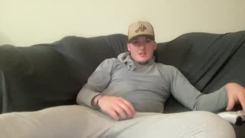 MattDawg13 online show from February 1, 5:17 am