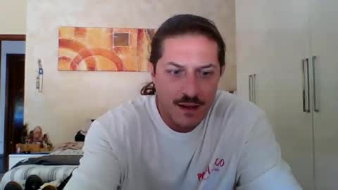 Snapshot of matteushh87 chatting on September 18, 10:17 am matteushh87 online show from September 18, 10:17 am