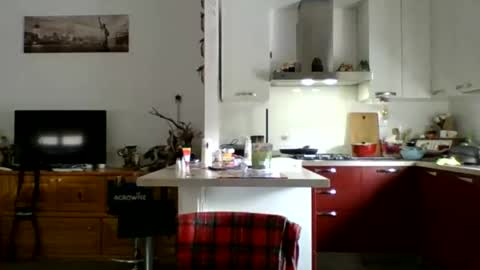 Snapshot of matteushh87 chatting on January 15, 11:21 am matteushh87 online show from January 15, 11:21 am