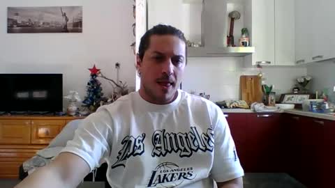 Snapshot of matteushh87 chatting on December 29, 10:34 am matteushh87 online show from December 29, 10:34 am