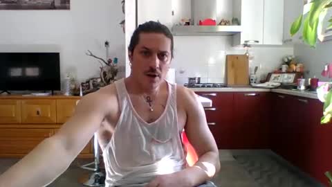 Snapshot of matteushh87 chatting on January 29, 10:37 am matteushh87 online show from January 29, 10:37 am