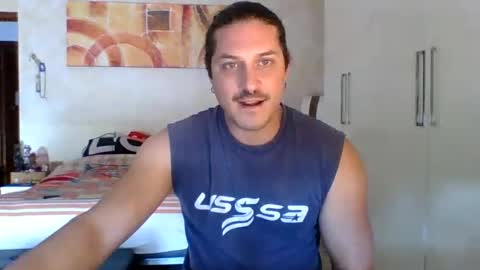 Snapshot of matteushh87 chatting on October 15, 9:28 am matteushh87 online show from October 15, 9:28 am