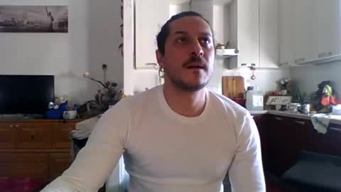 Snapshot of matteushh87 chatting on March 11, 8:09 am matteushh87 online show from March 11, 8:09 am