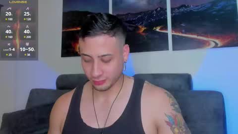 Snapshot of mattsaill_ chatting on February 13, 12:46 am mattsaill_ online show from February 13, 12:46 am
