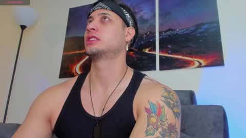 Snapshot of mattsaill_ chatting on March 6, 12:41 pm mattsaill_ online show from March 6, 12:41 pm