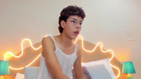  M A T T Y  online show from October 9, 7:41 pm