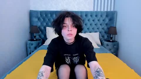 Matty  online show from April 20, 8:11 pm