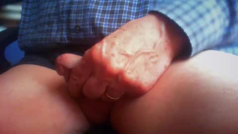 Maturedaddi online show from April 28, 1:05 pm